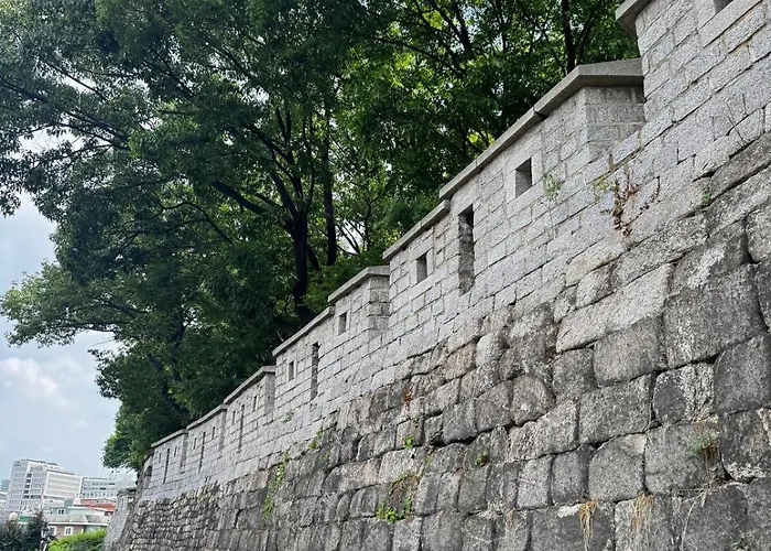 Private Single Family House 7 Minutes To Hansung Station 서울특별시