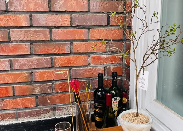 Private Single Family House 7 Minutes To Hansung Station * 서울특별시